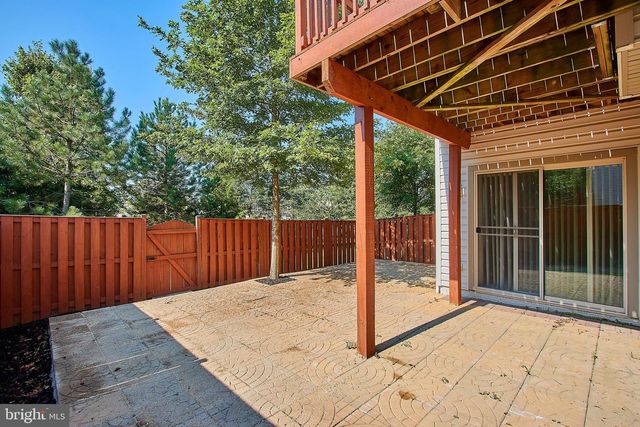 42649 MACAULEY PL, Ashburn, VA 20148