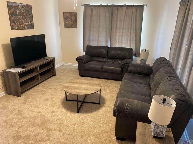 1018 S Mire Ave, Gonzales, LA 70737