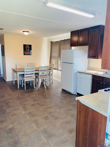 1018 S Mire Ave, Gonzales, LA 70737