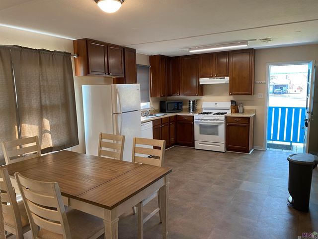 1018 S Mire Ave, Gonzales, LA 70737