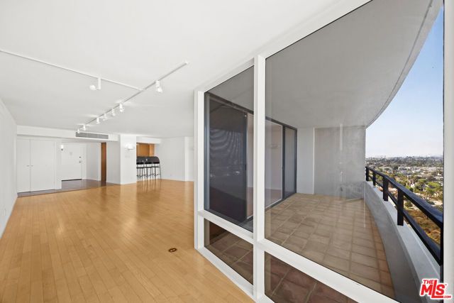 4316 Marina City Dr 1033, Marina Del Rey, CA 90292