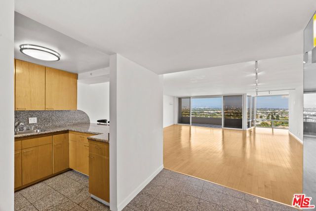 4316 Marina City Dr 1033, Marina Del Rey, CA 90292