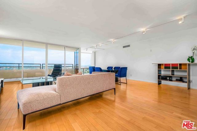 4316 Marina City Dr 1033, Marina Del Rey, CA 90292