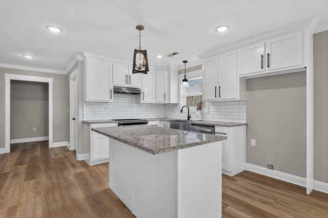 2175 Winchester Hwy, Kelso, TN 37348