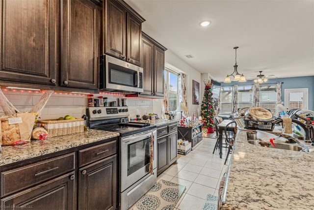 306 Pecos Drive, Crandall, TX 75114