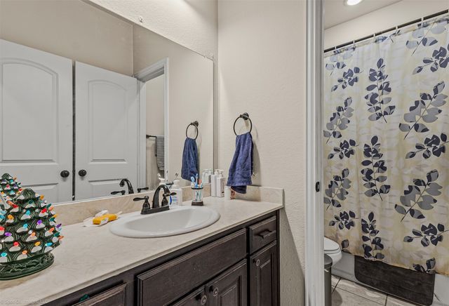 306 Pecos Drive, Crandall, TX 75114