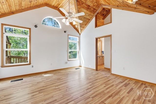 10 Old Barn Road, Savannah, GA 31419