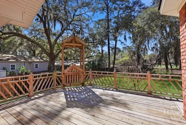 10 Old Barn Road, Savannah, GA 31419