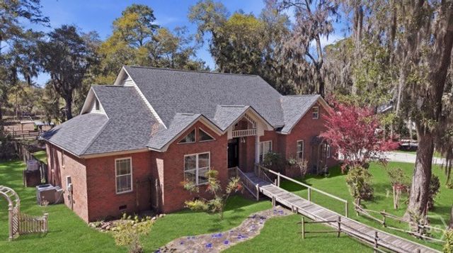 10 Old Barn Road, Savannah, GA 31419