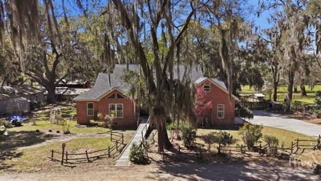 10 Old Barn Road, Savannah, GA 31419