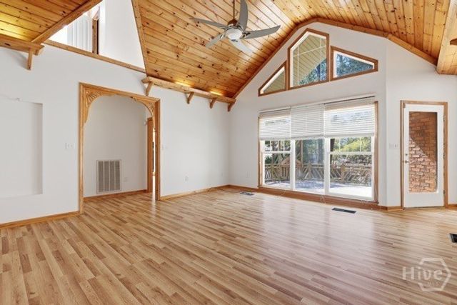 10 Old Barn Road, Savannah, GA 31419