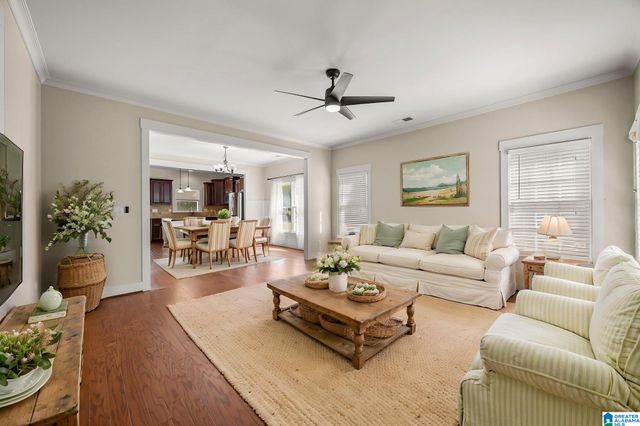 6286 BLACK CREEK LOOP N, Hoover, AL 35244