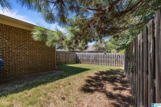 6286 BLACK CREEK LOOP N, Hoover, AL 35244