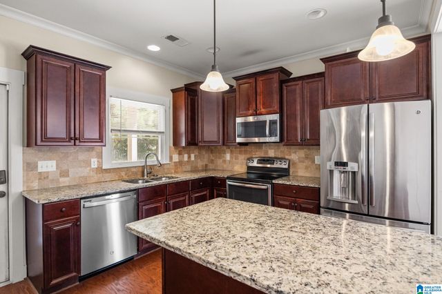 6286 BLACK CREEK LOOP N, Hoover, AL 35244