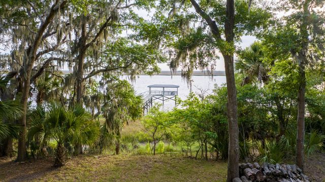 0 South Fenwick Island, Edisto Island, SC 29438