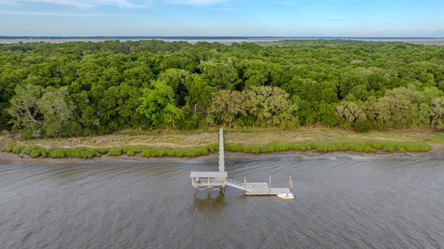 0 South Fenwick Island, Edisto Island, SC 29438