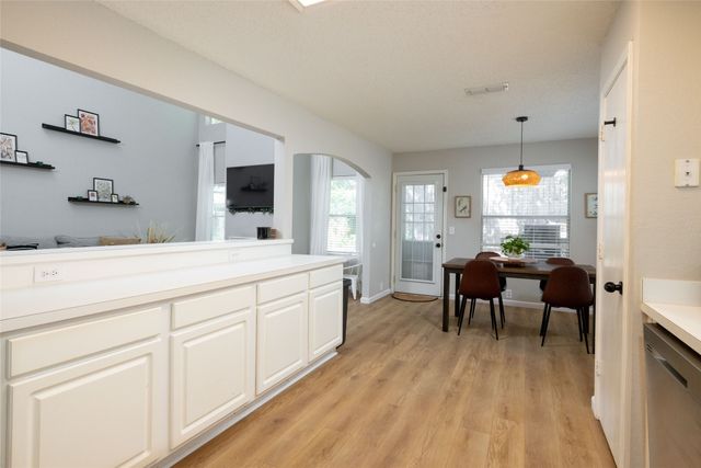747 Cedar Leaf Circle, Lake Dallas, TX 75065