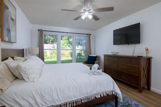 747 Cedar Leaf Circle, Lake Dallas, TX 75065