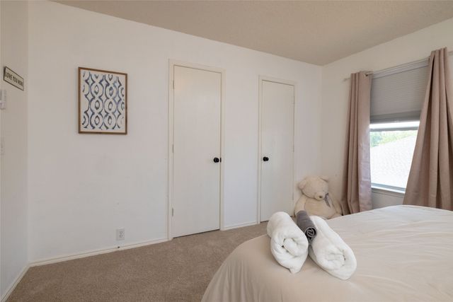 747 Cedar Leaf Circle, Lake Dallas, TX 75065