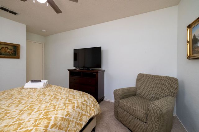 747 Cedar Leaf Circle, Lake Dallas, TX 75065