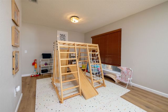 747 Cedar Leaf Circle, Lake Dallas, TX 75065