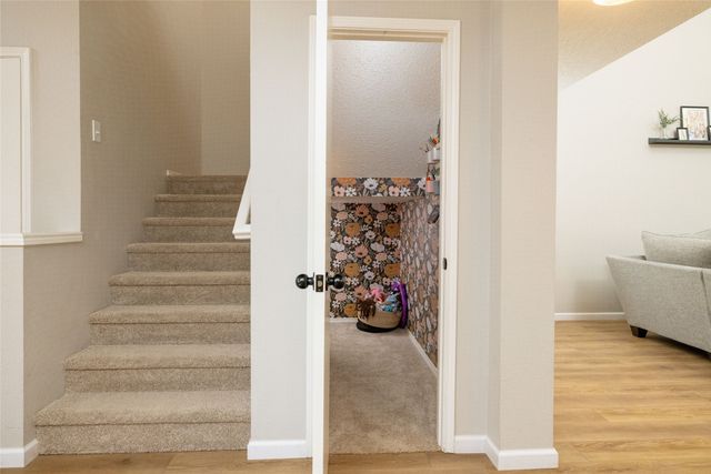 747 Cedar Leaf Circle, Lake Dallas, TX 75065