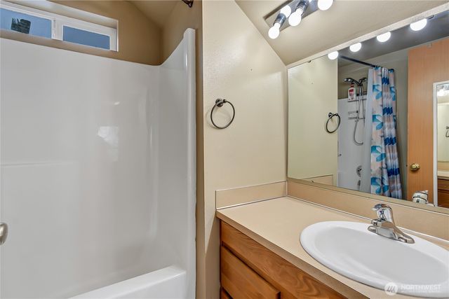 309 Solberg Street NW, Yelm, WA 98597