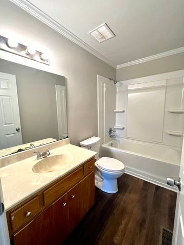 1312 Rutherford St, Murfreesboro, TN 37130