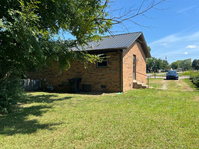 1312 Rutherford St, Murfreesboro, TN 37130