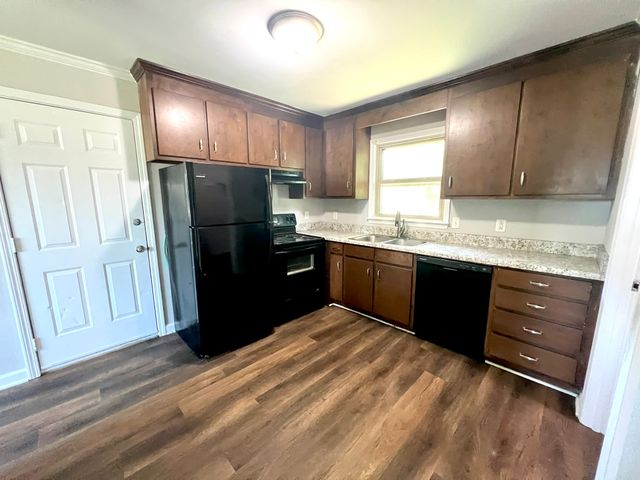 1312 Rutherford St, Murfreesboro, TN 37130