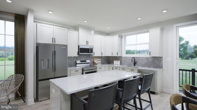 9615 GRANT AVE, Manassas, VA 20110