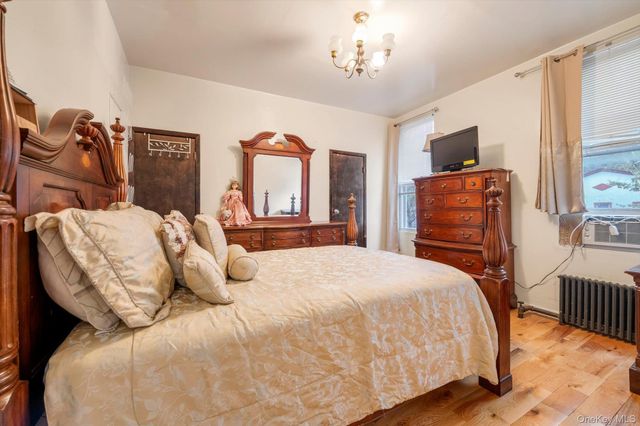 1739 Decatur Street, Ridgewood, NY 11385