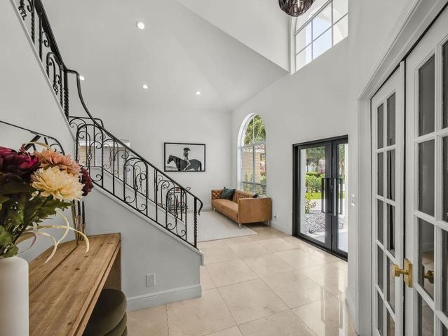 6017 Newport Village Way, Lake Worth, FL 33463