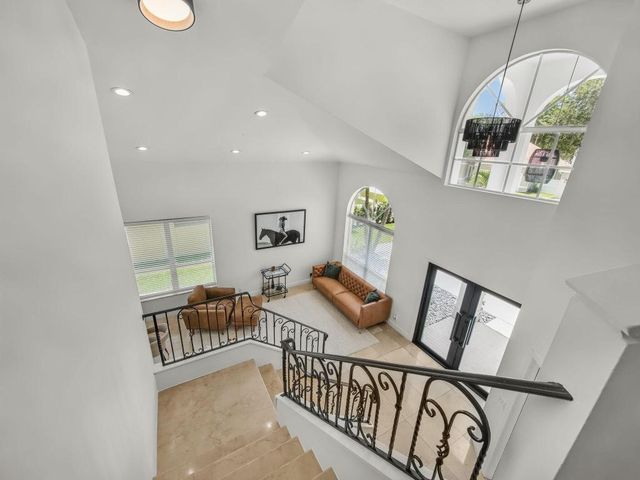 6017 Newport Village Way, Lake Worth, FL 33463