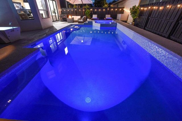 6017 Newport Village Way, Lake Worth, FL 33463