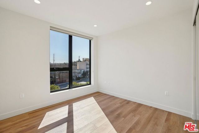 10431 Santa Monica Boulevard 602, Los Angeles, CA 90025