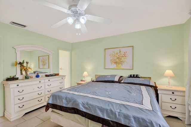 2771 E Ashley Drive D, West Palm Beach, FL 33415