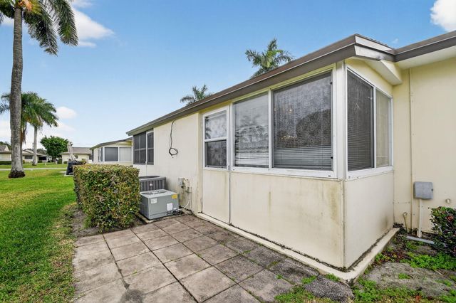 2771 E Ashley Drive D, West Palm Beach, FL 33415