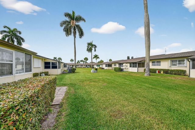 2771 E Ashley Drive D, West Palm Beach, FL 33415