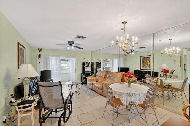 2771 E Ashley Drive D, West Palm Beach, FL 33415