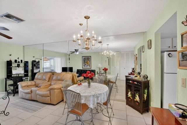 2771 E Ashley Drive D, West Palm Beach, FL 33415