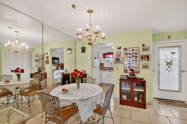 2771 E Ashley Drive D, West Palm Beach, FL 33415