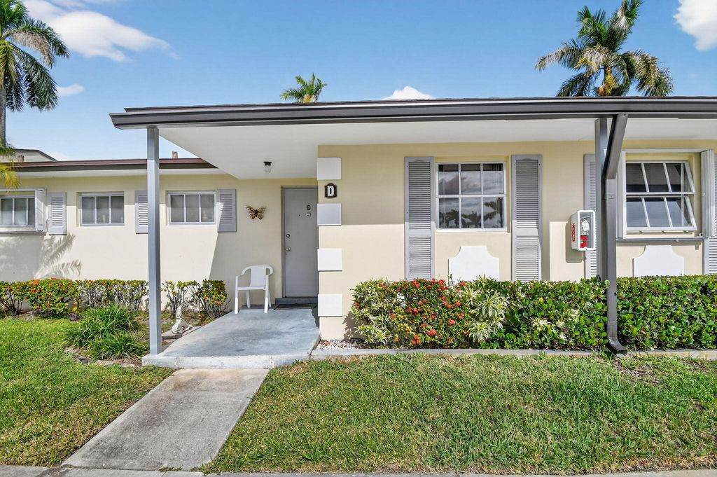 2771 E Ashley Drive D, West Palm Beach, FL 33415