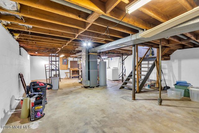 2 Drew Court, Jackson, NJ 08527