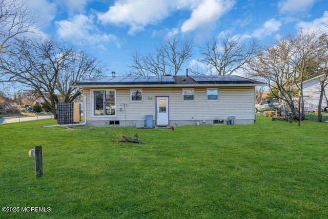 2 Drew Court, Jackson, NJ 08527