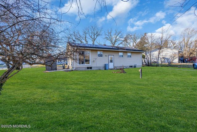 2 Drew Court, Jackson, NJ 08527