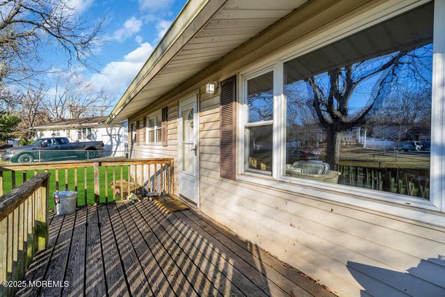 2 Drew Court, Jackson, NJ 08527