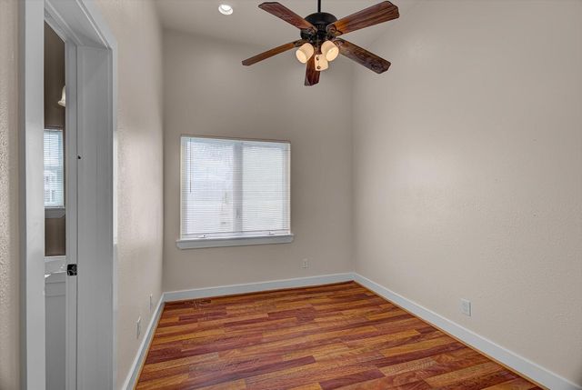 1017 11th Street 1, Galveston, TX 77550