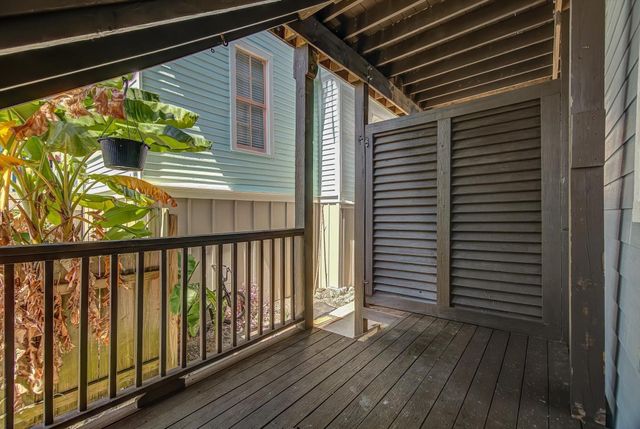 1017 11th Street 1, Galveston, TX 77550