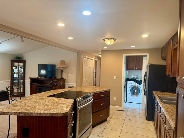 381 Sanddollar Dr., Surfside Beach, SC 29575